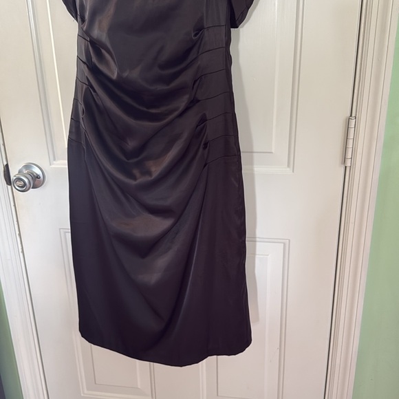 Le Chateau Black Satin Halter Dress Party Cocktails Size XL Runs Small - Picture 3 of 8